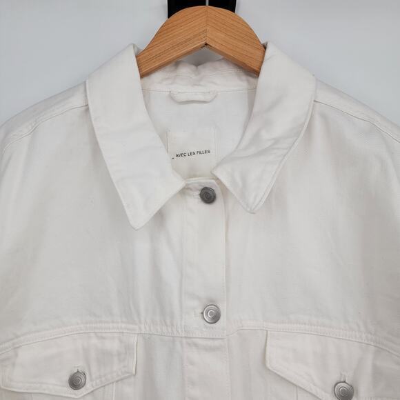 NEW Avec Les Filles Women's Plus Ruffle‎ Button Down Denim Jean Jacket Size 2X - Picture 4 of 10